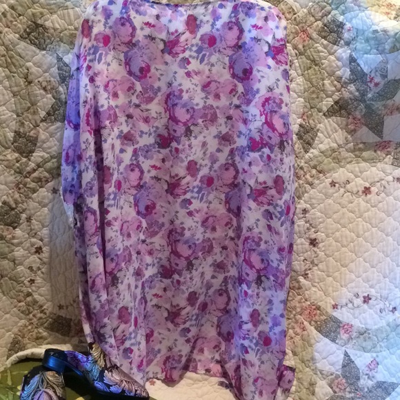 Periwinkle blue and pinks kimono - Picture 5 of 7